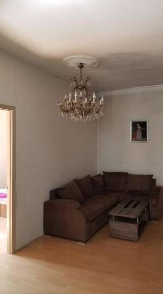 Гостевой дом Guest House ERA Square Батуми Апартаменты с общей ванной комнатой-2